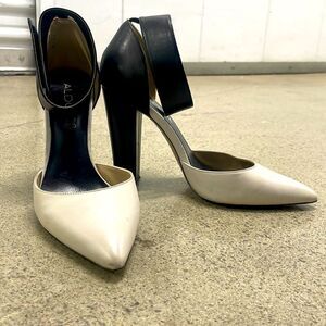Aldo Pumps